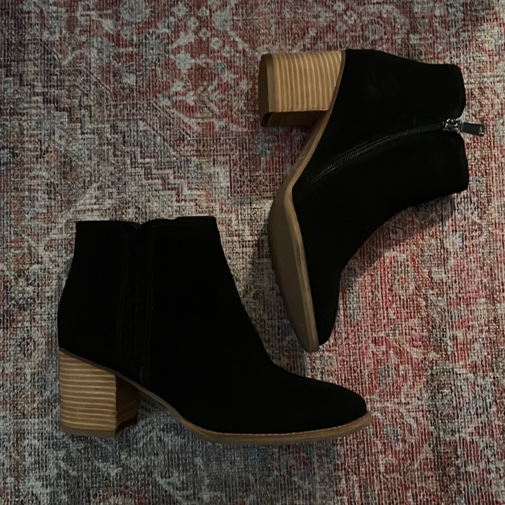 Blondo Black Suede Womens Boots 8M Waterproof Wood Block Heel Zip
